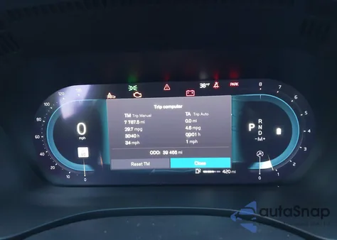 2022 Volvo Xc60 B5 Inscription z USA, uszkodzony, nr VIN YV4L12DL5N1906427